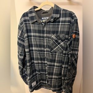 SKI THE EAST Flannel - large